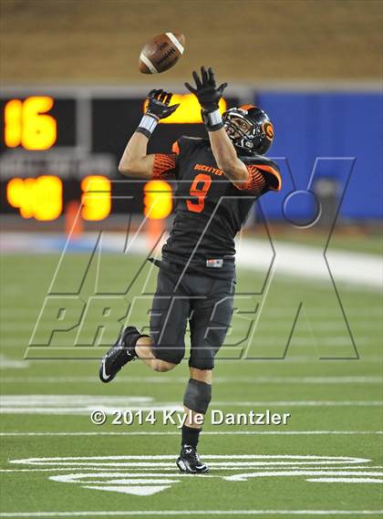 Thumbnail 2 in Gilmer vs. Celina (UIL 4A Division 2 Semifinal) photogallery.