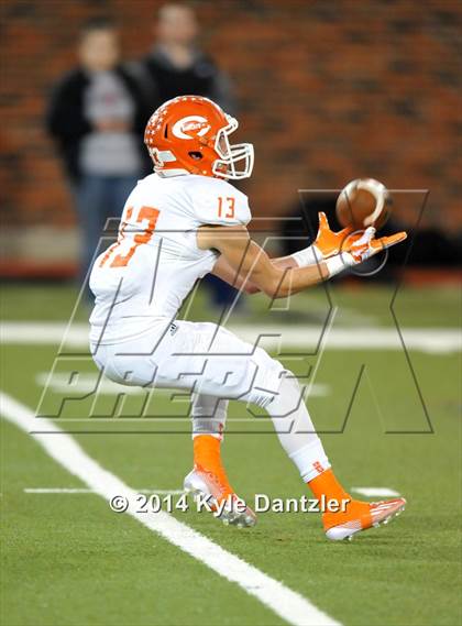 Thumbnail 2 in Gilmer vs. Celina (UIL 4A Division 2 Semifinal) photogallery.