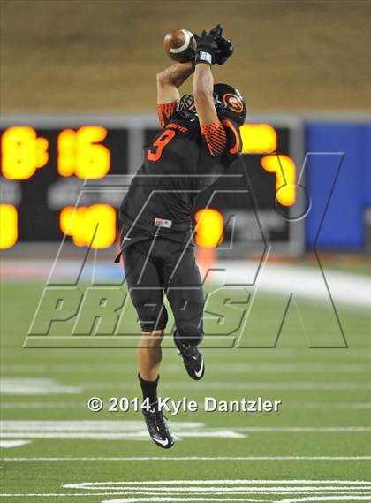 Thumbnail 1 in Gilmer vs. Celina (UIL 4A Division 2 Semifinal) photogallery.