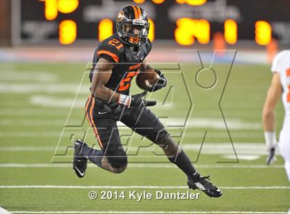 Thumbnail 3 in Gilmer vs. Celina (UIL 4A Division 2 Semifinal) photogallery.