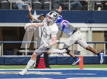 Thumbnail 2 in Martin vs. Duncanville (6A DI Reg Semi-Final Playoff) photogallery.