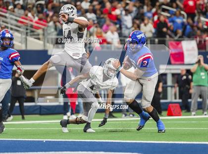 Thumbnail 1 in Martin vs. Duncanville (6A DI Reg Semi-Final Playoff) photogallery.