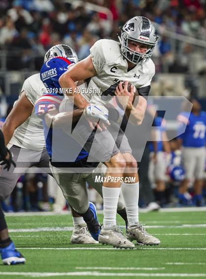 Thumbnail 1 in Martin vs. Duncanville (6A DI Reg Semi-Final Playoff) photogallery.