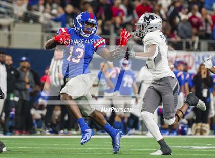 Thumbnail 2 in Martin vs. Duncanville (6A DI Reg Semi-Final Playoff) photogallery.