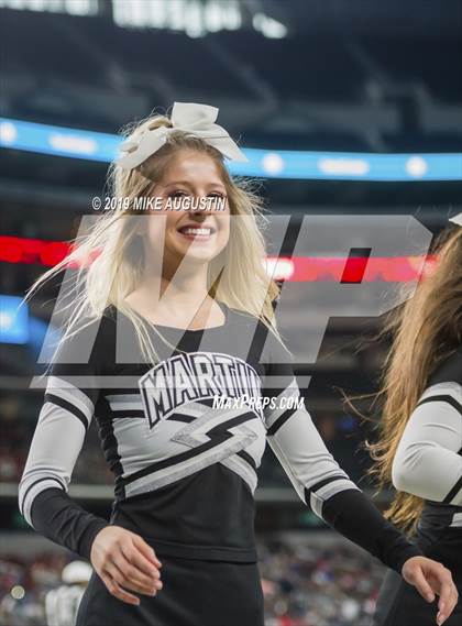 Thumbnail 1 in Martin vs. Duncanville (6A DI Reg Semi-Final Playoff) photogallery.