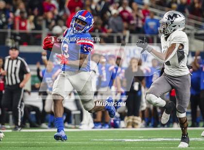Thumbnail 3 in Martin vs. Duncanville (6A DI Reg Semi-Final Playoff) photogallery.