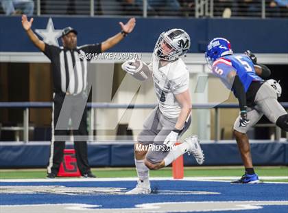 Thumbnail 3 in Martin vs. Duncanville (6A DI Reg Semi-Final Playoff) photogallery.