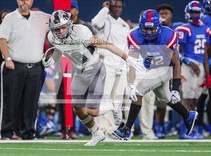 Thumbnail 1 in Martin vs. Duncanville (6A DI Reg Semi-Final Playoff) photogallery.