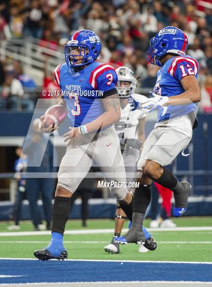 Thumbnail 2 in Martin vs. Duncanville (6A DI Reg Semi-Final Playoff) photogallery.