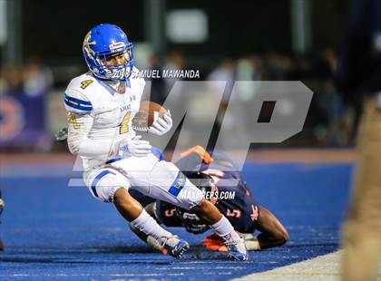 Thumbnail 2 in Bishop Amat @ Chaminade photogallery.