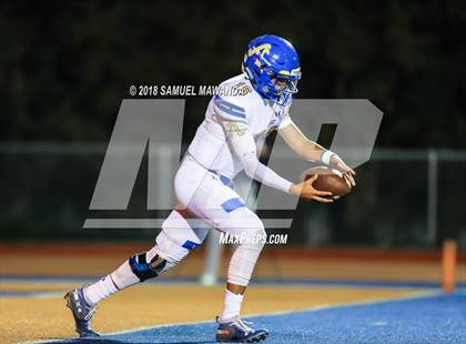 Thumbnail 1 in Bishop Amat @ Chaminade photogallery.