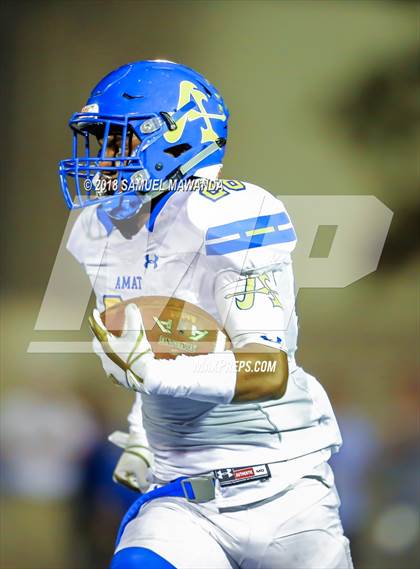 Thumbnail 1 in Bishop Amat @ Chaminade photogallery.