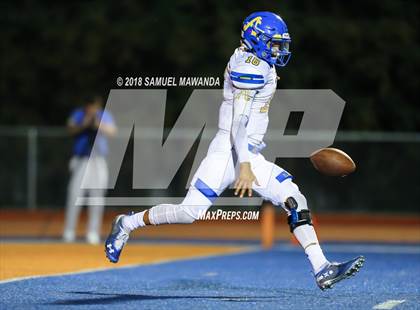 Thumbnail 2 in Bishop Amat @ Chaminade photogallery.