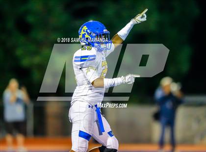 Thumbnail 3 in Bishop Amat @ Chaminade photogallery.