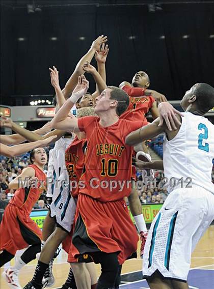 Thumbnail 3 in Sheldon vs. Jesuit (CIF D1 NorCal Regional Final) photogallery.