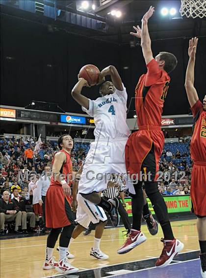 Thumbnail 1 in Sheldon vs. Jesuit (CIF D1 NorCal Regional Final) photogallery.
