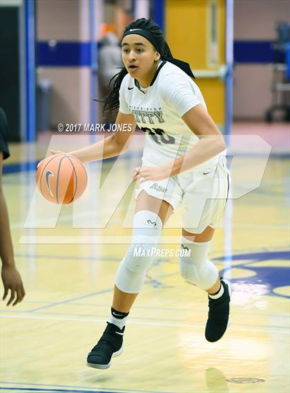 Thumbnail 1 in St. Mary's vs. Archbishop Mitty (Nike Tournament of Champions)  photogallery.