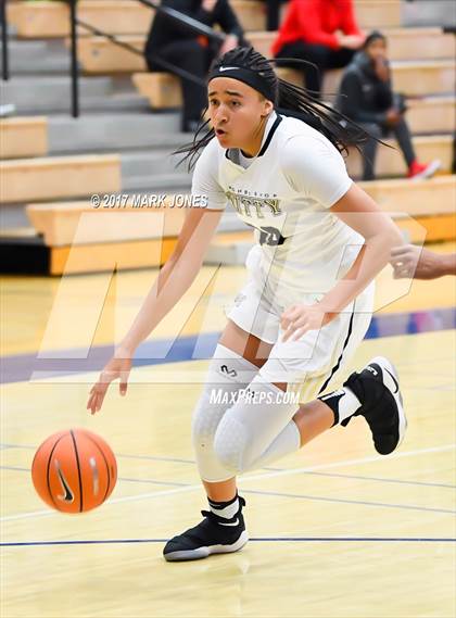 Thumbnail 3 in St. Mary's vs. Archbishop Mitty (Nike Tournament of Champions)  photogallery.