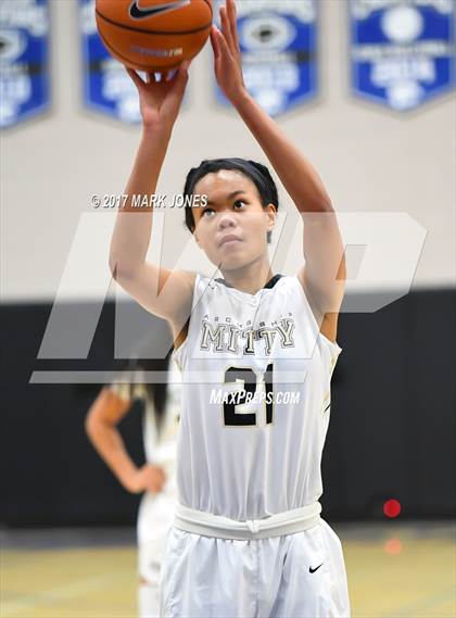 Thumbnail 1 in St. Mary's vs. Archbishop Mitty (Nike Tournament of Champions)  photogallery.