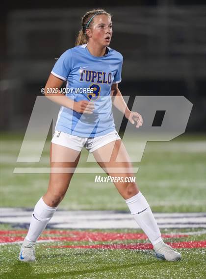Thumbnail 2 in Lewisburg vs. Tupelo photogallery.