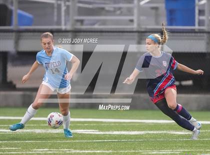 Thumbnail 3 in Lewisburg vs. Tupelo photogallery.