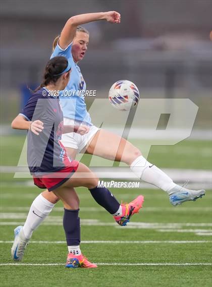 Thumbnail 2 in Lewisburg vs. Tupelo photogallery.