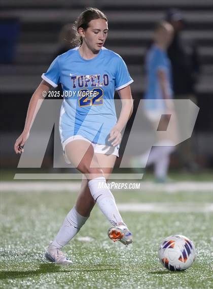 Thumbnail 1 in Lewisburg vs. Tupelo photogallery.
