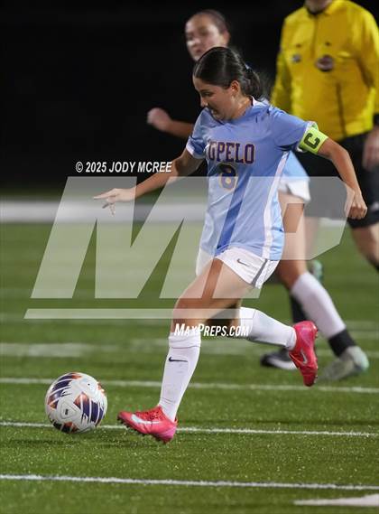 Thumbnail 2 in Lewisburg vs. Tupelo photogallery.