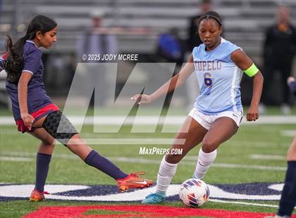 Thumbnail 3 in Lewisburg vs. Tupelo photogallery.