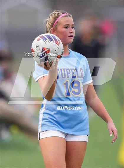 Thumbnail 2 in Lewisburg vs. Tupelo photogallery.