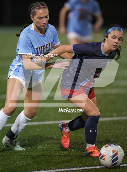 Thumbnail 2 in Lewisburg vs. Tupelo photogallery.