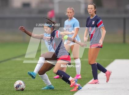 Thumbnail 3 in Lewisburg vs. Tupelo photogallery.
