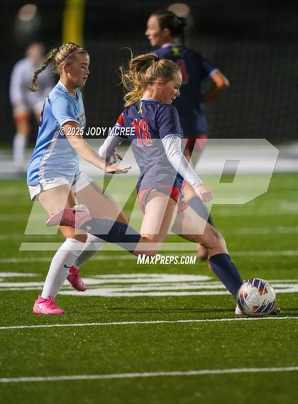 Thumbnail 2 in Lewisburg vs. Tupelo photogallery.