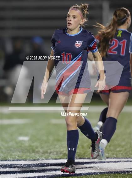 Thumbnail 3 in Lewisburg vs. Tupelo photogallery.