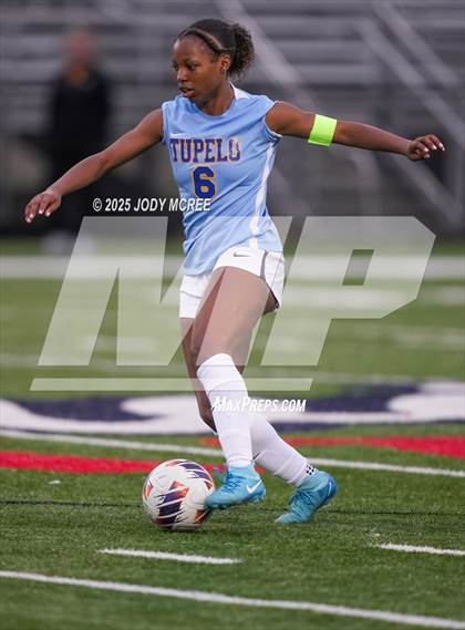Thumbnail 2 in Lewisburg vs. Tupelo photogallery.
