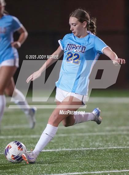 Thumbnail 1 in Lewisburg vs. Tupelo photogallery.