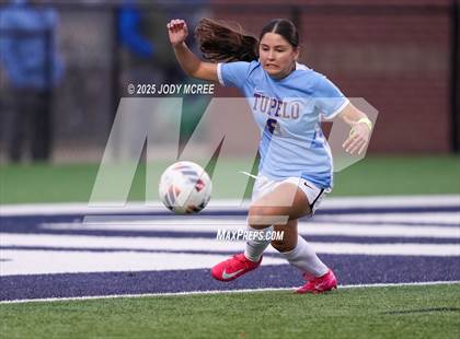 Thumbnail 3 in Lewisburg vs. Tupelo photogallery.