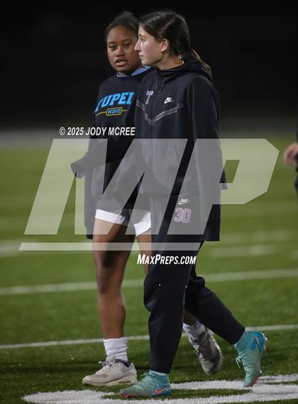 Thumbnail 3 in Lewisburg vs. Tupelo photogallery.