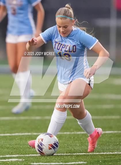 Thumbnail 2 in Lewisburg vs. Tupelo photogallery.