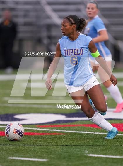 Thumbnail 1 in Lewisburg vs. Tupelo photogallery.