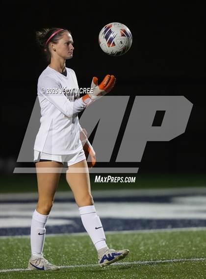 Thumbnail 3 in Lewisburg vs. Tupelo photogallery.