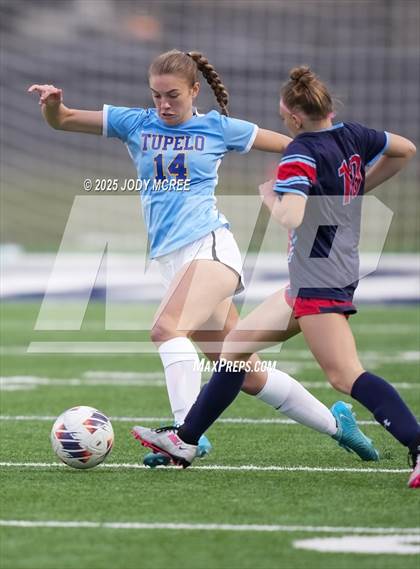 Thumbnail 1 in Lewisburg vs. Tupelo photogallery.