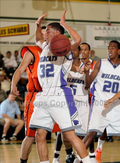 Thumbnail 1 in Franklin vs. Foothill (Hoops Classic 2009)  photogallery.