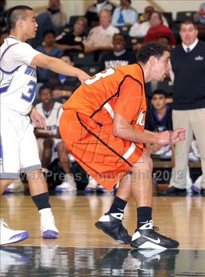 Thumbnail 1 in Franklin vs. Foothill (Hoops Classic 2009)  photogallery.