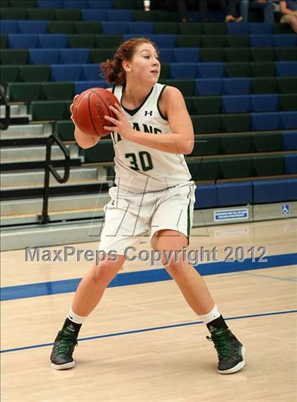 Thumbnail 3 in Poway vs. Clovis West (So Cal Holiday Prep Classic) photogallery.