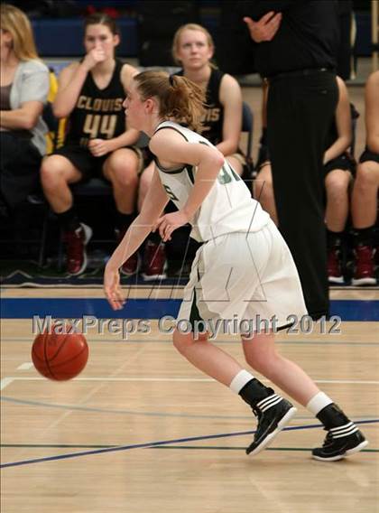 Thumbnail 3 in Poway vs. Clovis West (So Cal Holiday Prep Classic) photogallery.