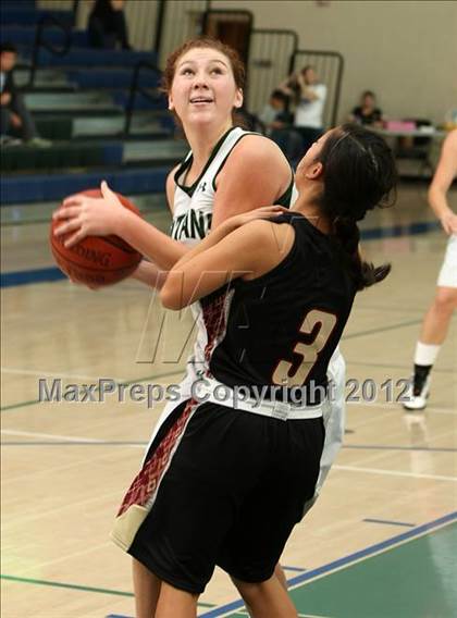 Thumbnail 3 in Poway vs. Clovis West (So Cal Holiday Prep Classic) photogallery.