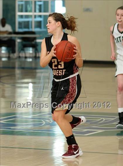 Thumbnail 2 in Poway vs. Clovis West (So Cal Holiday Prep Classic) photogallery.