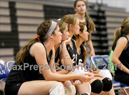 Thumbnail 3 in East Lincoln vs North Lincoln (SPC Volleyball Championship Finals) photogallery.