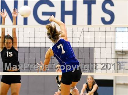 Thumbnail 3 in East Lincoln vs North Lincoln (SPC Volleyball Championship Finals) photogallery.